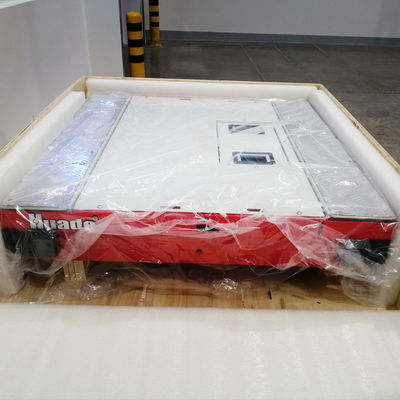 Διαδρομικό σύστημα ραδιοελεγχόμενου μεταφορέα διπλής κατεύθυνσης, μεταφορέας παλετών, σύστημα ραφιών