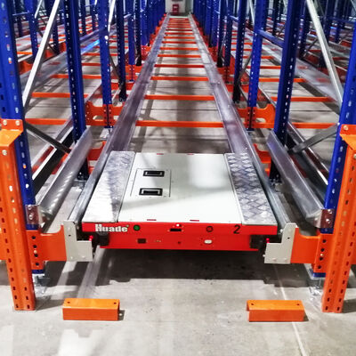 Δύο δρόμοι ραδιομεταφορέας Racking Pallet Runner Rack System Θερμοκρασία δωματίου Αποθήκη