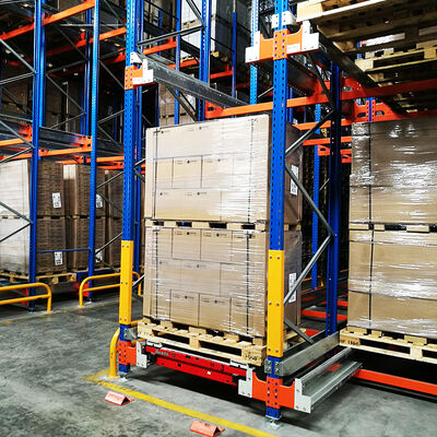 Δύο δρόμοι ραδιομεταφορέας Racking Pallet Runner Rack System Θερμοκρασία δωματίου Αποθήκη